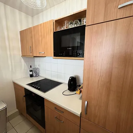 Laetitia - - Et Commerces Mae-9563 * La Baule-Escoublac